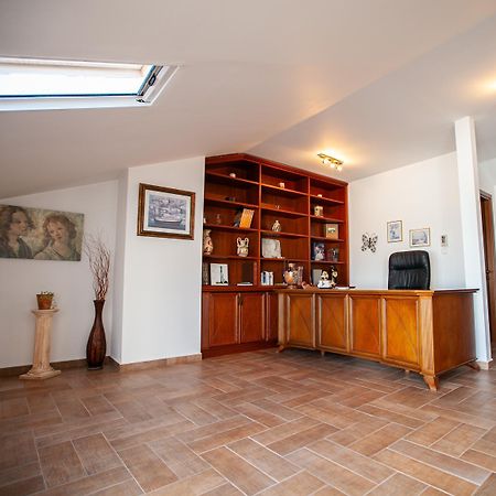 Rodon Apartment With Great View, Sauna And Jacuzzi Litochoro Exterior foto